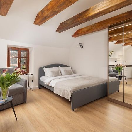 Old Town South Gate Apartment Kotor Ngoại thất bức ảnh