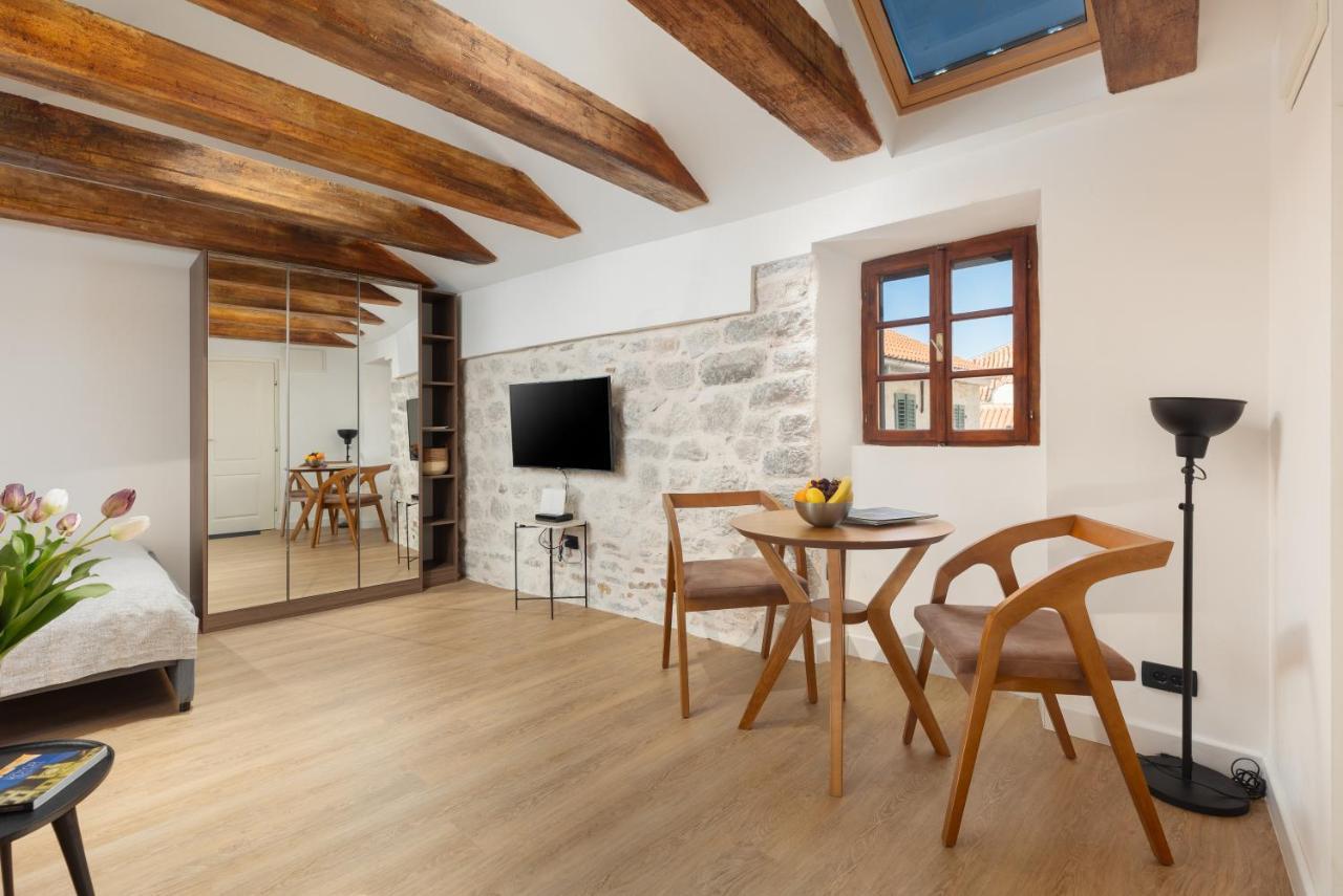 Old Town South Gate Apartment Kotor Ngoại thất bức ảnh